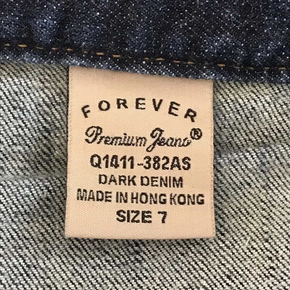FOREVER PREMIUM JEANS SIZE 7 BLUE JEANS BOOTCUT